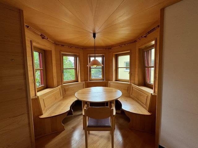 Prodej domu 262 m², pozemek 992 m², Illmensee, Bádensko-Württembersko Prodej domu 262 m², pozemek 992 m², Illmensee, Bádensko-Württembersko