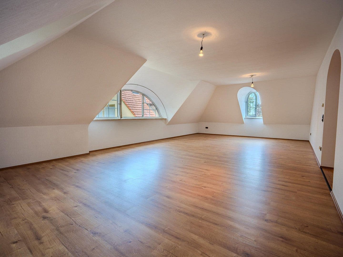 Pronájem bytu 3+1 120 m², Fürth, Bavorsko Pronájem bytu 3+1 120 m², Fürth, Bavorsko