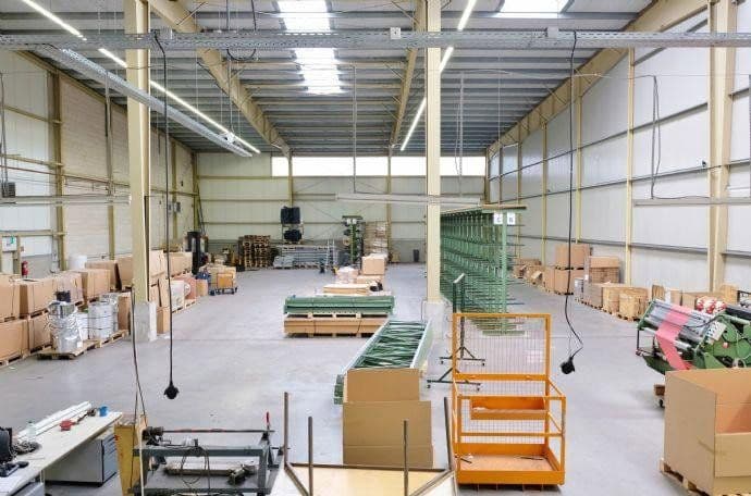 Pronájem nebytového prostoru 5.389 m², Rednitzhembach, Bavorsko Pronájem nebytového prostoru 5.389 m², Rednitzhembach, Bavorsko
