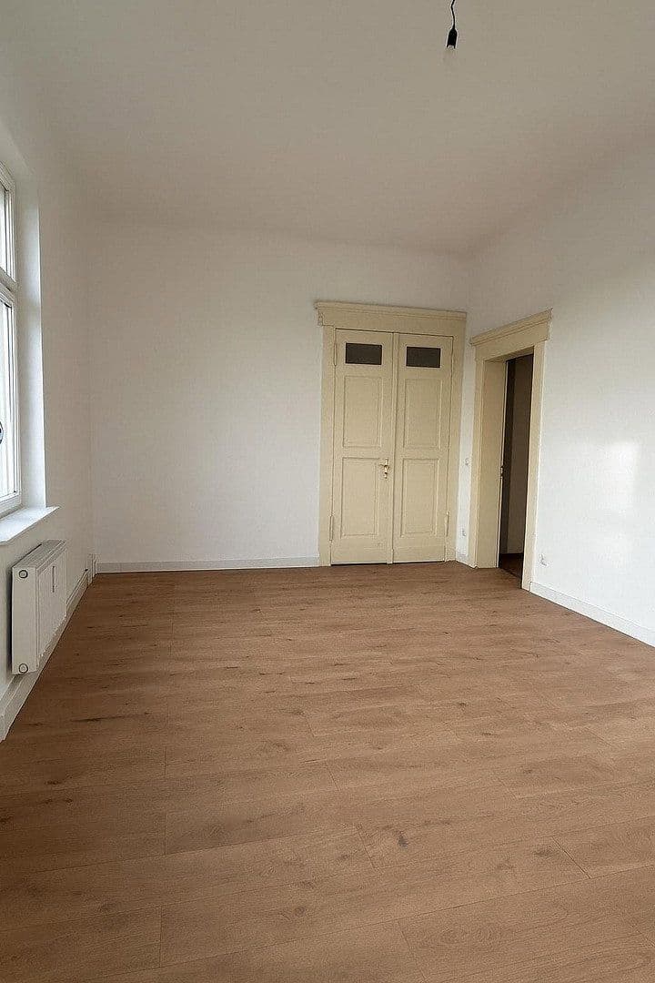 Pronájem bytu 5+1 150 m², Paracelsusstraße 2c, Halle (Saale), Sasko-Anhaltsko Pronájem bytu 5+1 150 m², Paracelsusstraße 2c, Halle (Saale), Sasko-Anhaltsko