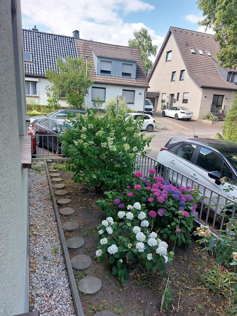 Prodej bytu 3+1 90 m², Hilden, Severní Porýní-Vestfálsko Prodej bytu 3+1 90 m², Hilden, Severní Porýní-Vestfálsko