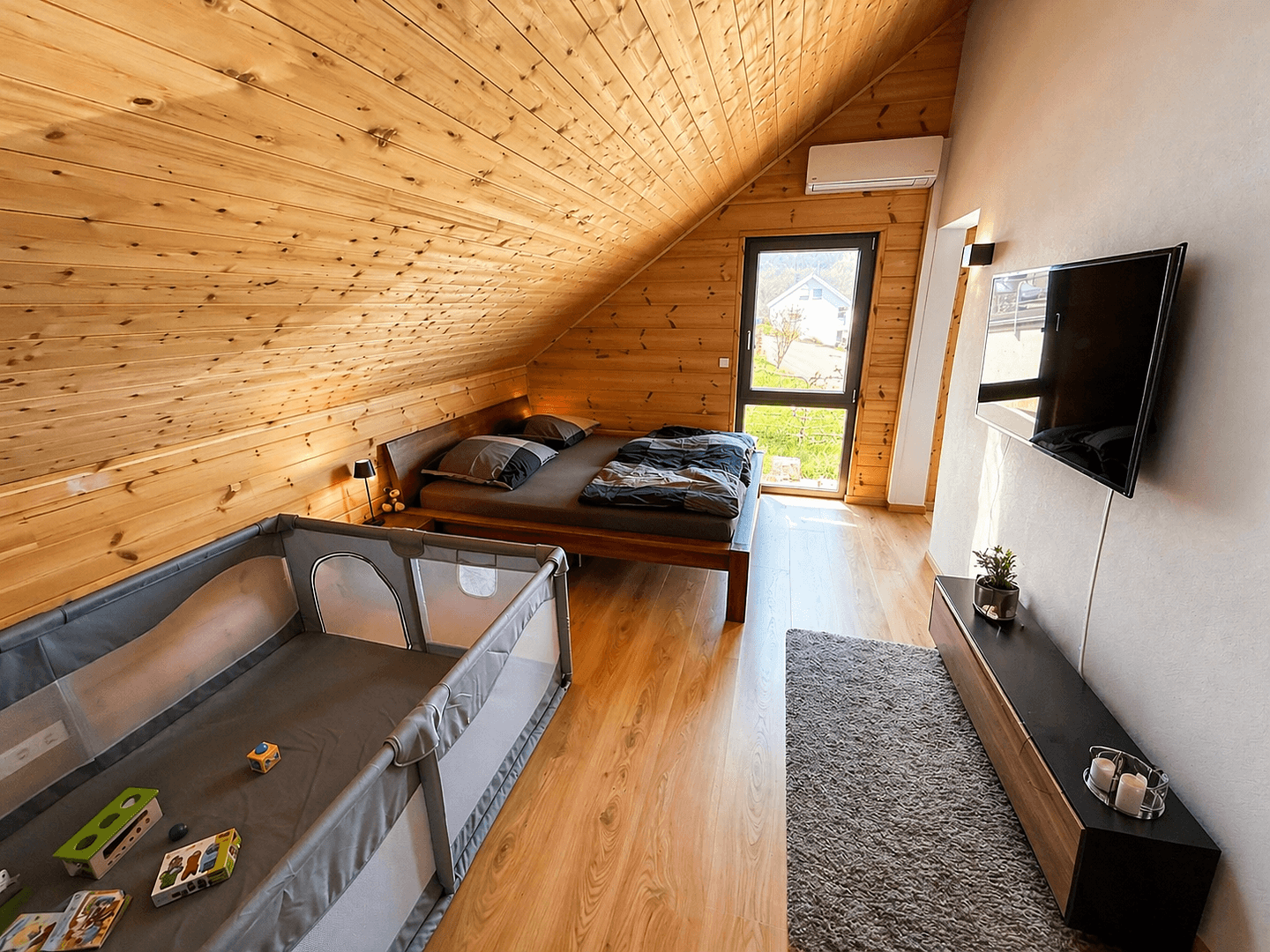Prodej domu 167 m², pozemek 602 m², Spiegelberg, Bádensko-Württembersko Prodej domu 167 m², pozemek 602 m², Spiegelberg, Bádensko-Württembersko