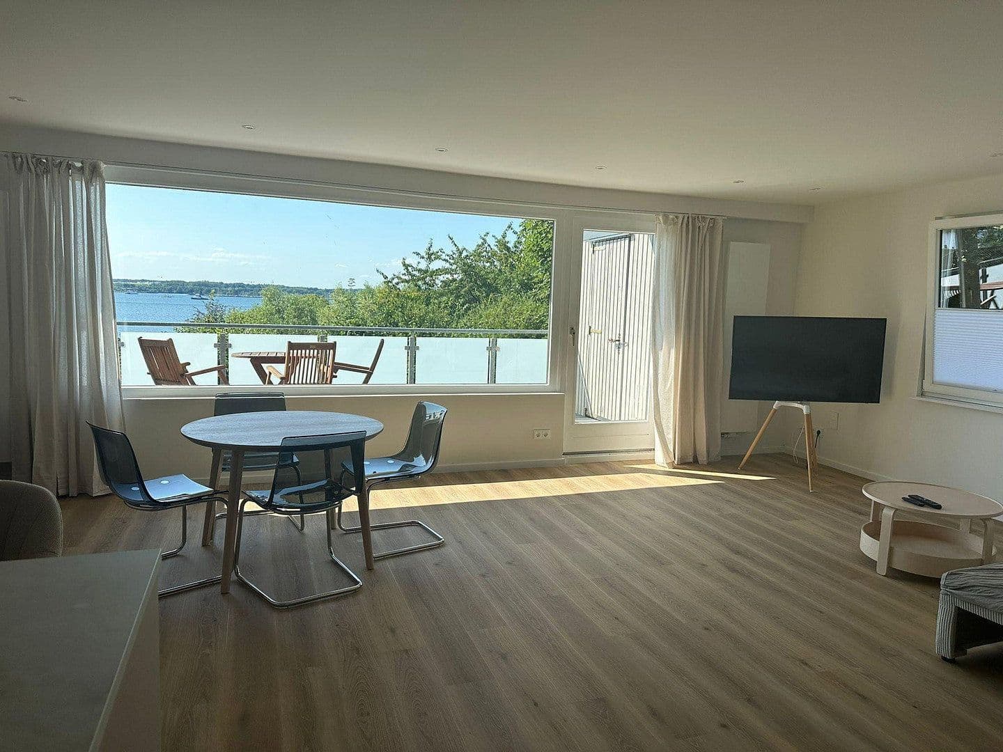 Pronájem bytu 2+1 78 m², Bergstraße 7h, Heikendorf, Šlesvicko-Holštýnsko Pronájem bytu 2+1 78 m², Bergstraße 7h, Heikendorf, Šlesvicko-Holštýnsko