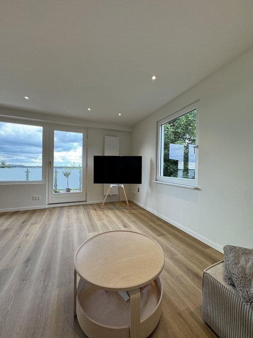 Pronájem bytu 2+1 78 m², Bergstraße 7h, Heikendorf, Šlesvicko-Holštýnsko Pronájem bytu 2+1 78 m², Bergstraße 7h, Heikendorf, Šlesvicko-Holštýnsko