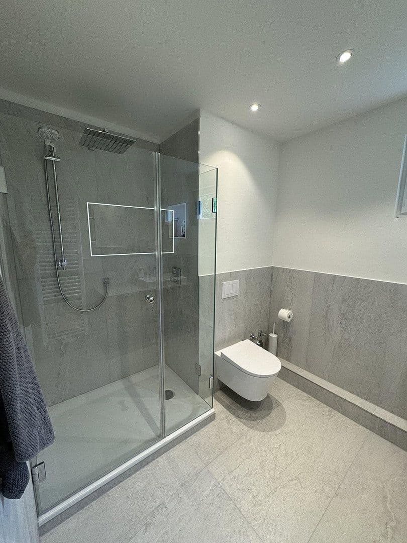 Pronájem bytu 2+1 78 m², Bergstraße 7h, Heikendorf, Šlesvicko-Holštýnsko Pronájem bytu 2+1 78 m², Bergstraße 7h, Heikendorf, Šlesvicko-Holštýnsko