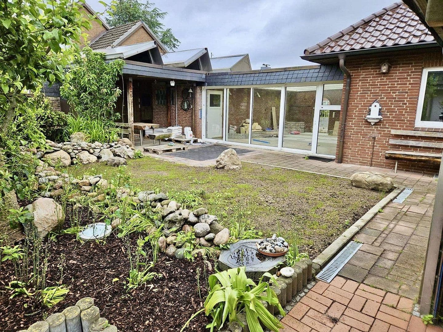 Pronájem bytu 5+1 140 m², Kösliner Ring 37, Eckernförde, Šlesvicko-Holštýnsko Pronájem bytu 5+1 140 m², Kösliner Ring 37, Eckernförde, Šlesvicko-Holštýnsko