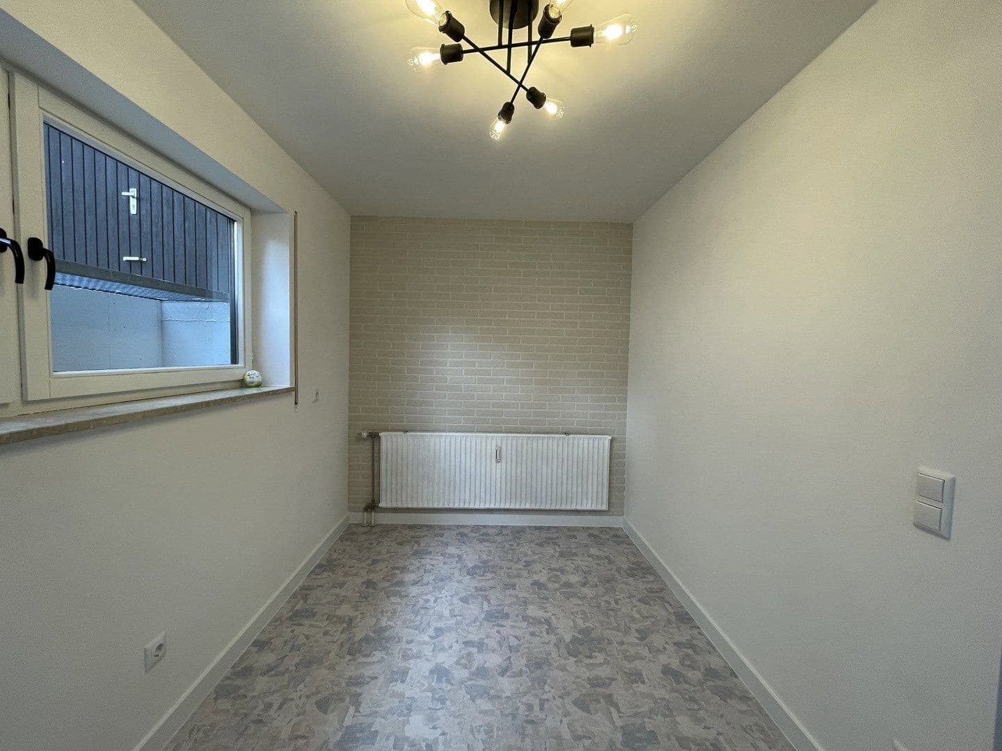 Pronájem bytu 2+1 58 m², Schloßanger 5, Augsburg, Bavorsko Pronájem bytu 2+1 58 m², Schloßanger 5, Augsburg, Bavorsko
