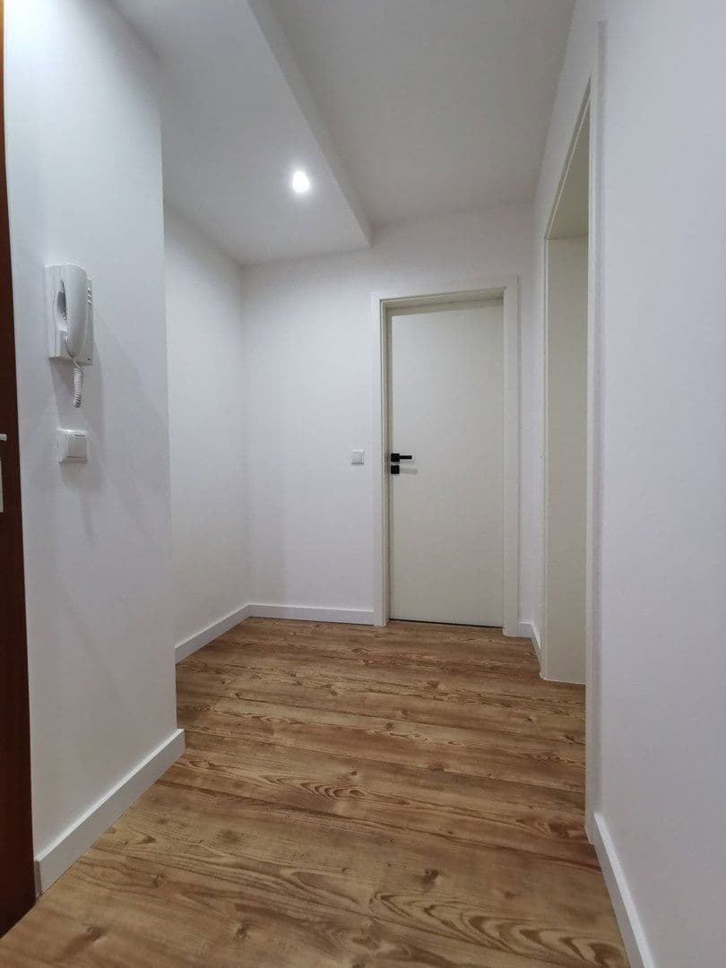 Pronájem bytu 2+1 58 m², Schloßanger 5, Augsburg, Bavorsko Pronájem bytu 2+1 58 m², Schloßanger 5, Augsburg, Bavorsko