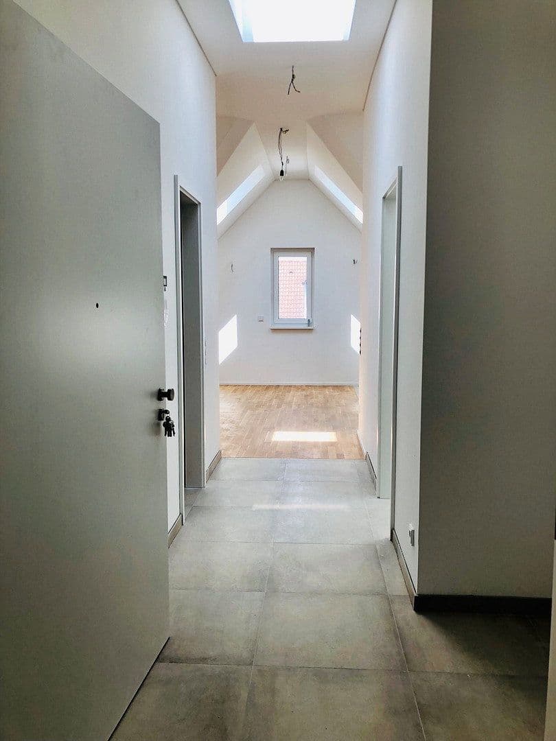 Pronájem bytu 2+1 69 m², Seeheim-Jugenheim, Hessen Pronájem bytu 2+1 69 m², Seeheim-Jugenheim, Hessen