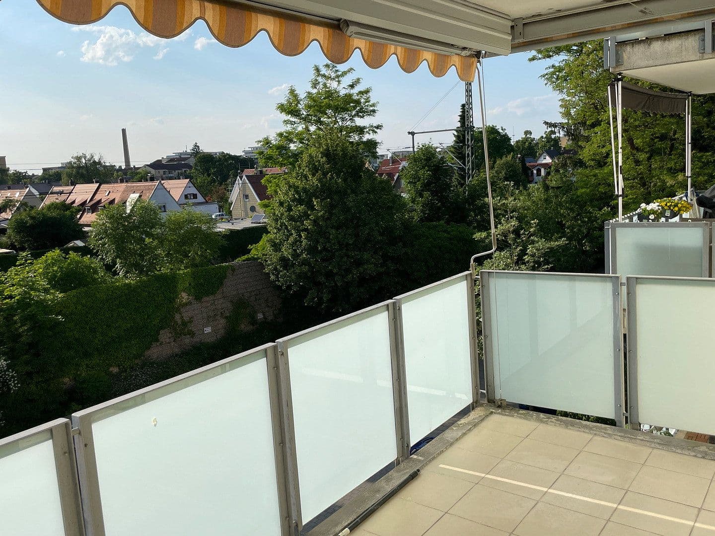 Pronájem bytu 4+1 98 m², Dachauer Str. 11b, Oberschleißheim, Bavorsko Pronájem bytu 4+1 98 m², Dachauer Str. 11b, Oberschleißheim, Bavorsko