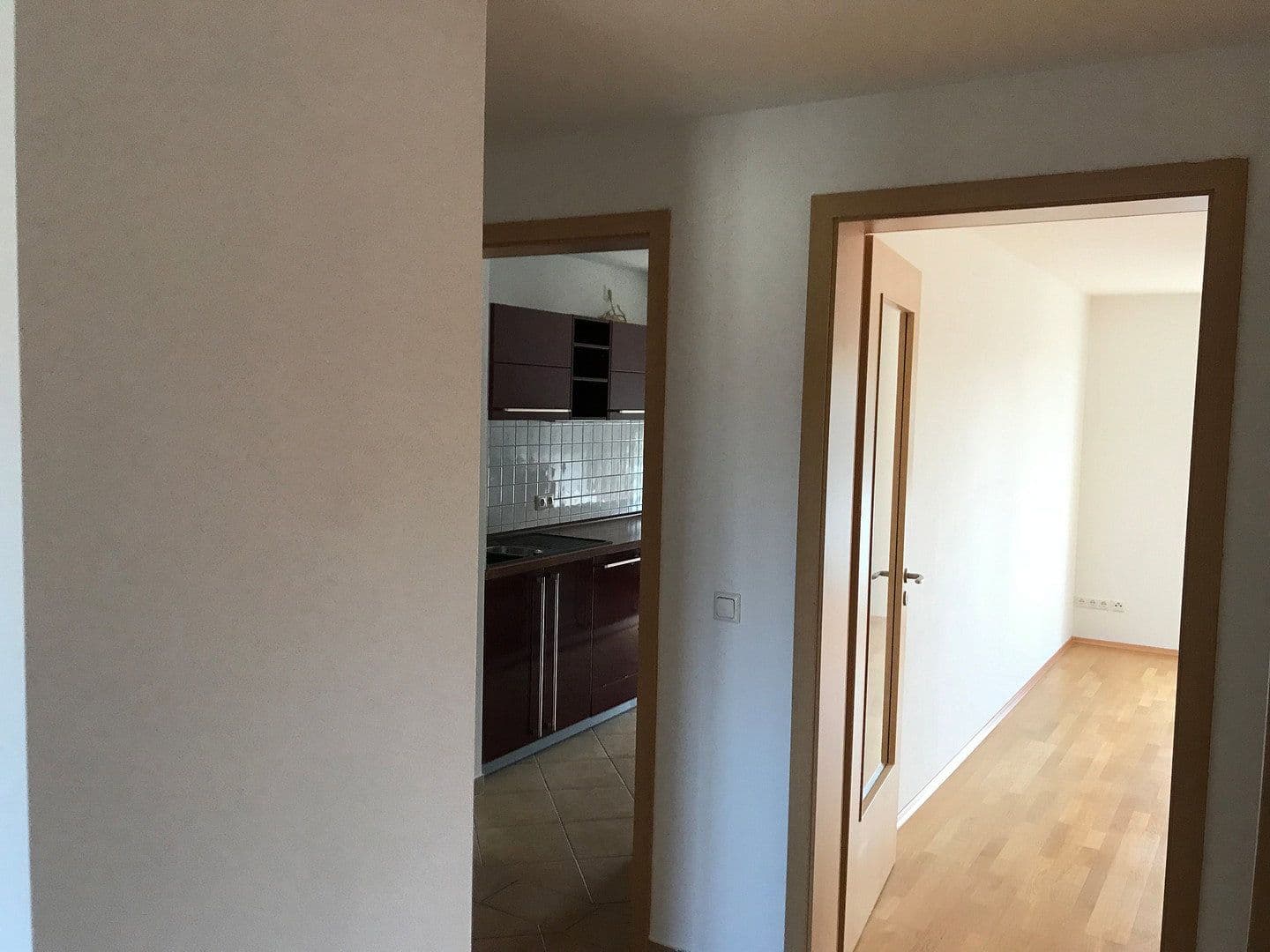 Pronájem bytu 4+1 98 m², Dachauer Str. 11b, Oberschleißheim, Bavorsko Pronájem bytu 4+1 98 m², Dachauer Str. 11b, Oberschleißheim, Bavorsko
