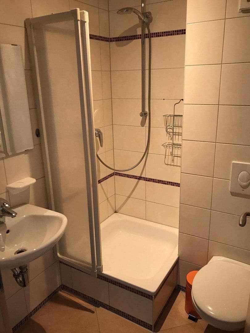 Pronájem bytu 4+1 98 m², Dachauer Str. 11b, Oberschleißheim, Bavorsko Pronájem bytu 4+1 98 m², Dachauer Str. 11b, Oberschleißheim, Bavorsko