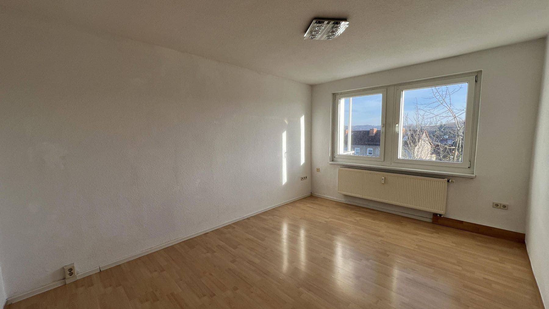 Pronájem bytu 2+1 47 m², Aufbaustraße 20, Am Ohmberg, Durynsko Pronájem bytu 2+1 47 m², Aufbaustraße 20, Am Ohmberg, Durynsko