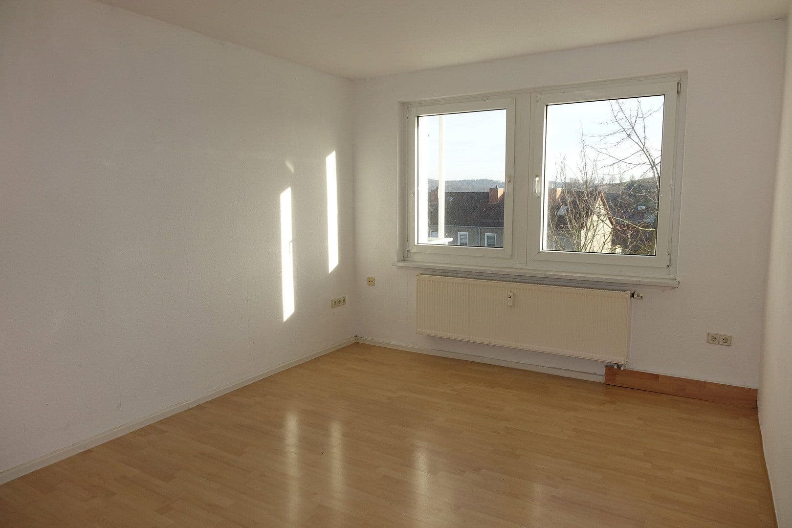 Pronájem bytu 2+1 47 m², Aufbaustraße 20, Am Ohmberg, Durynsko Pronájem bytu 2+1 47 m², Aufbaustraße 20, Am Ohmberg, Durynsko