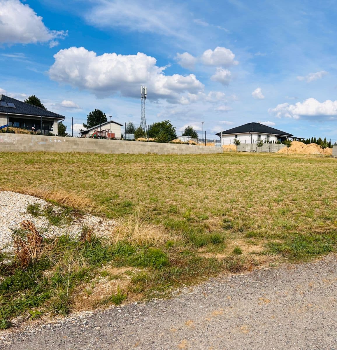 Prodej pozemku 531 m², Golianovo, Nitriansky kraj Prodej pozemku 531 m², Golianovo, Nitriansky kraj