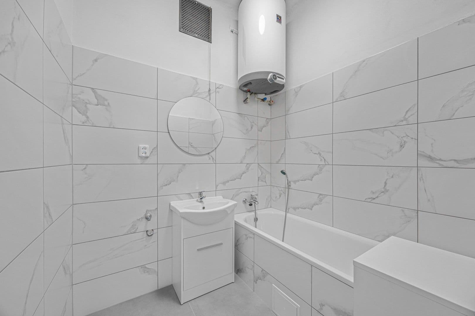 Pronájem bytu 1+1 40 m², 5.Května, Praha, Praha Pronájem bytu 1+1 40 m², 5.Května, Praha, Praha