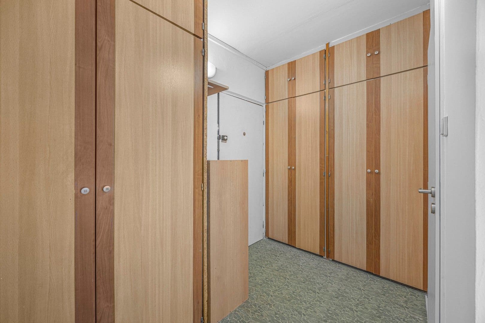 Pronájem bytu 2+1 40 m², Písečná, Praha, Praha Pronájem bytu 2+1 40 m², Písečná, Praha, Praha