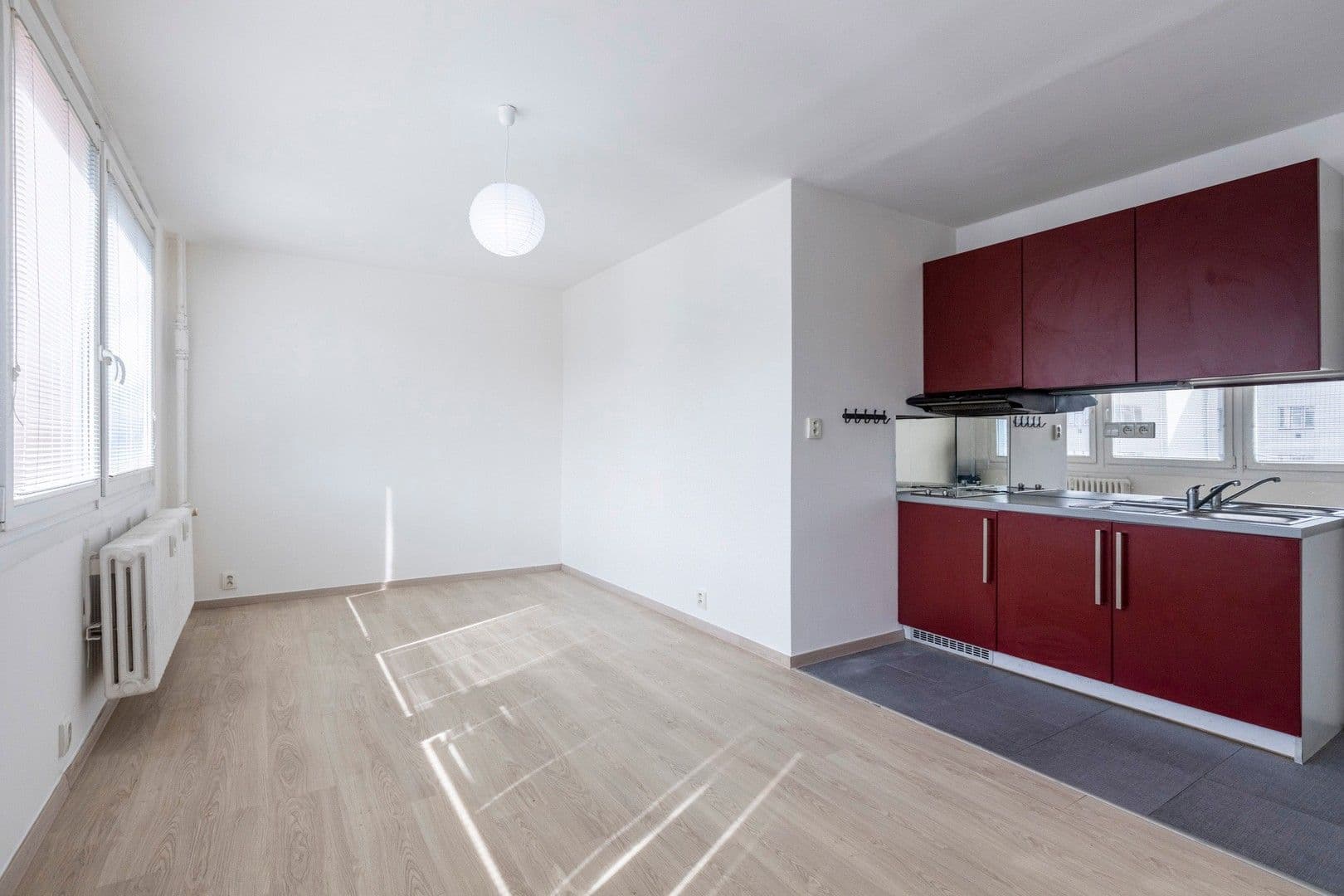 Pronájem bytu 1+kk 29 m², Dělnická, Praha, Praha Pronájem bytu 1+kk 29 m², Dělnická, Praha, Praha
