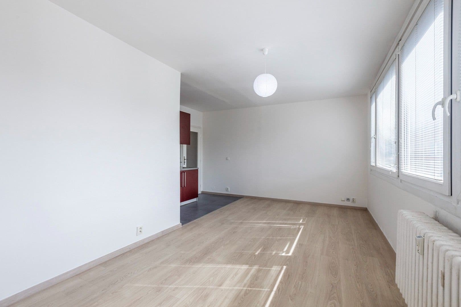 Pronájem bytu 1+kk 29 m², Dělnická, Praha, Praha Pronájem bytu 1+kk 29 m², Dělnická, Praha, Praha