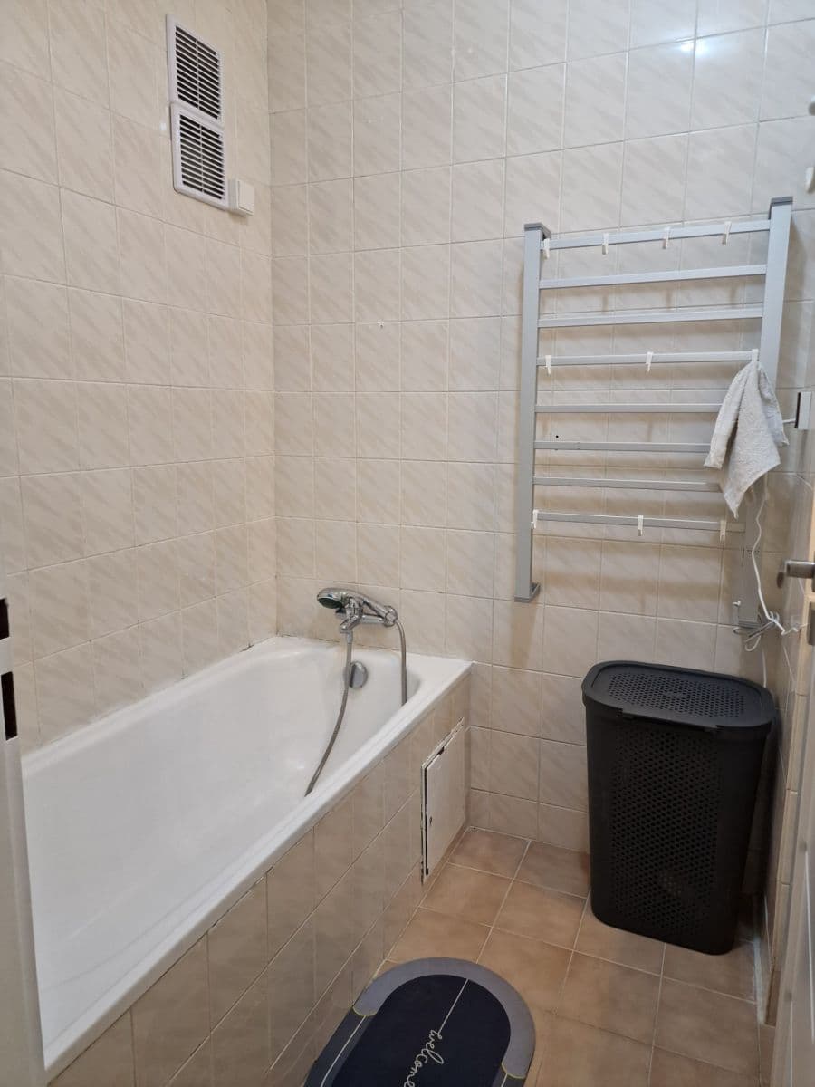 Pronájem bytu 3+1 70 m², Plamínkové, Praha, Praha Pronájem bytu 3+1 70 m², Plamínkové, Praha, Praha