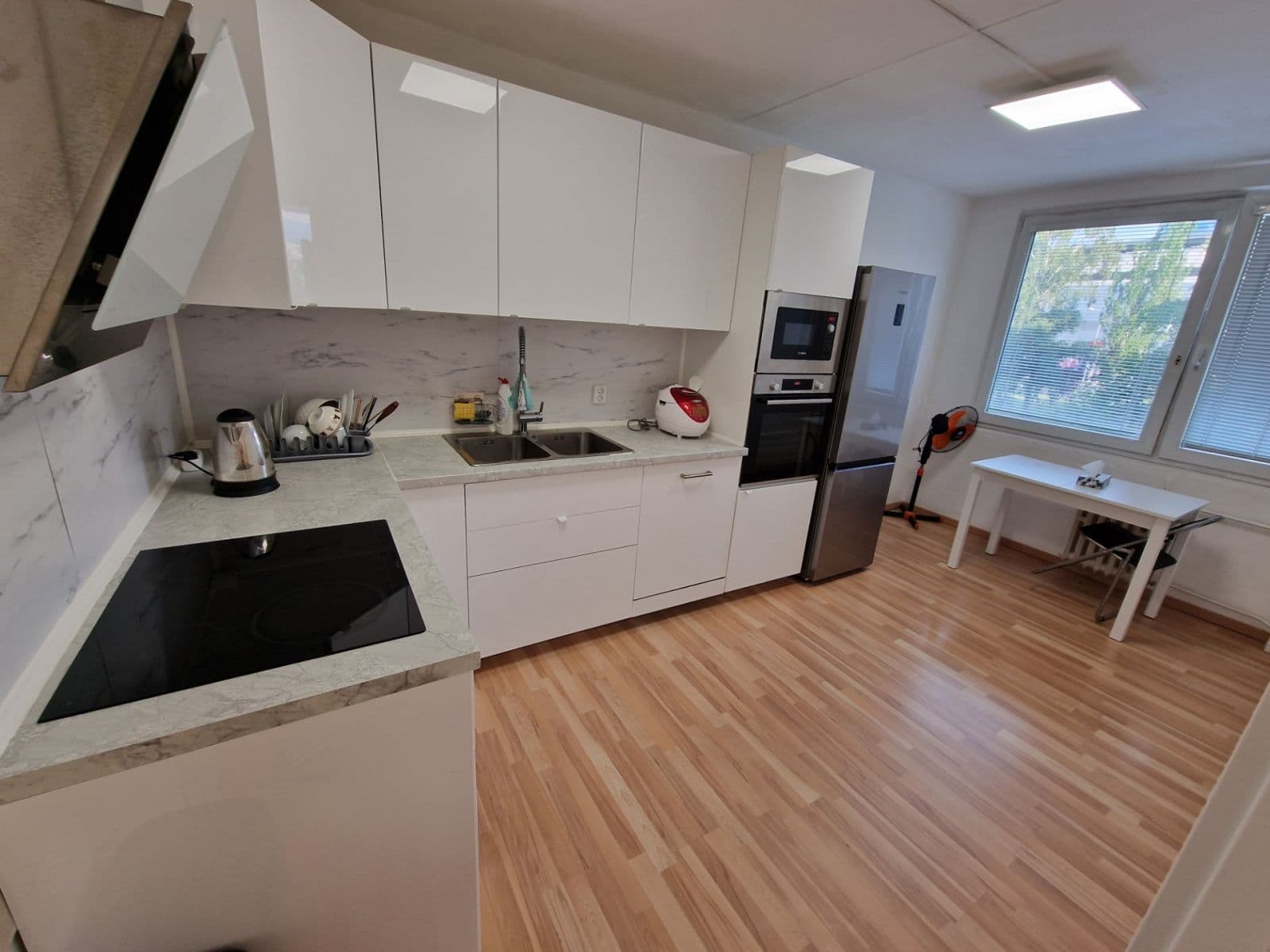 Pronájem bytu 3+1 70 m², Plamínkové, Praha, Praha Pronájem bytu 3+1 70 m², Plamínkové, Praha, Praha
