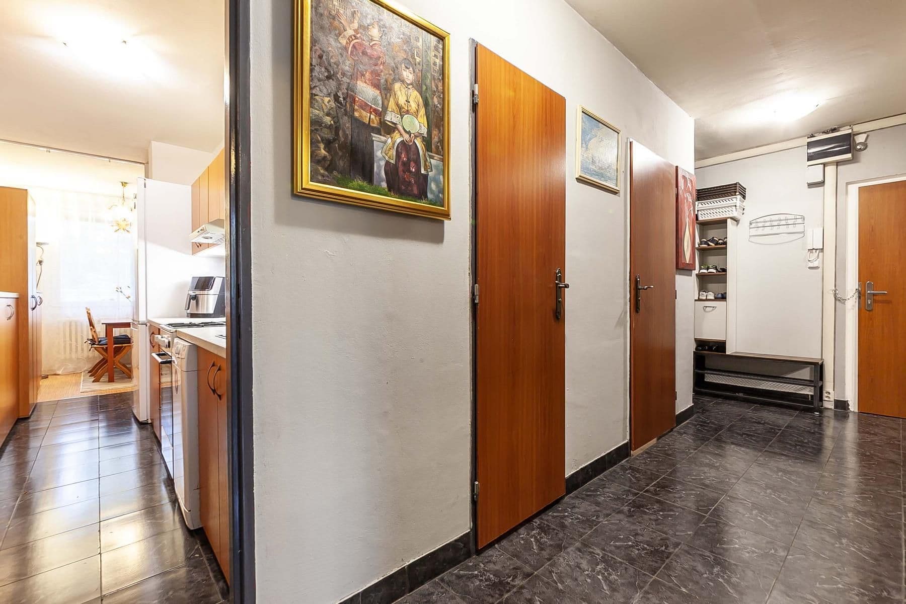 Prodej bytu 3+1 71 m², Kytlická, Praha, Praha Prodej bytu 3+1 71 m², Kytlická, Praha, Praha