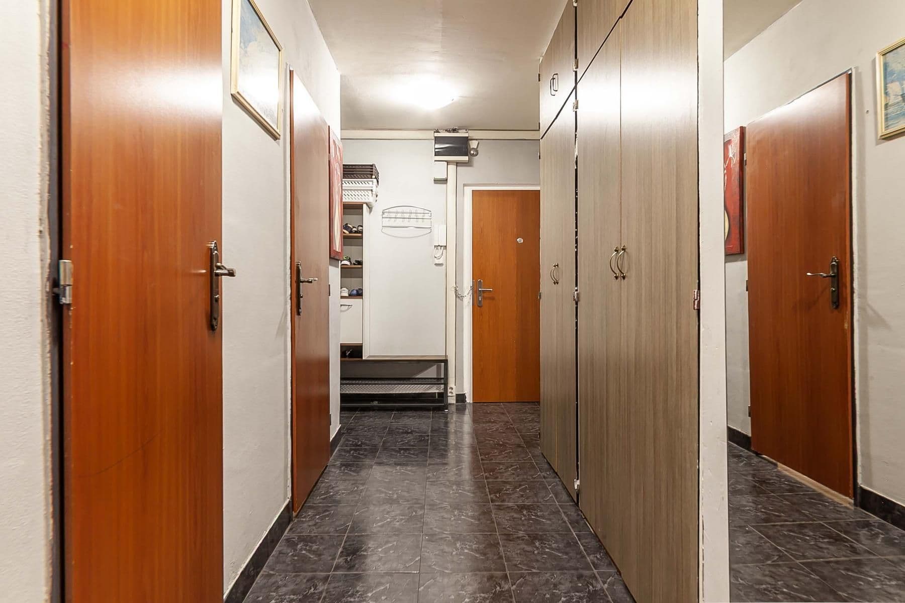 Prodej bytu 3+1 71 m², Kytlická, Praha, Praha Prodej bytu 3+1 71 m², Kytlická, Praha, Praha