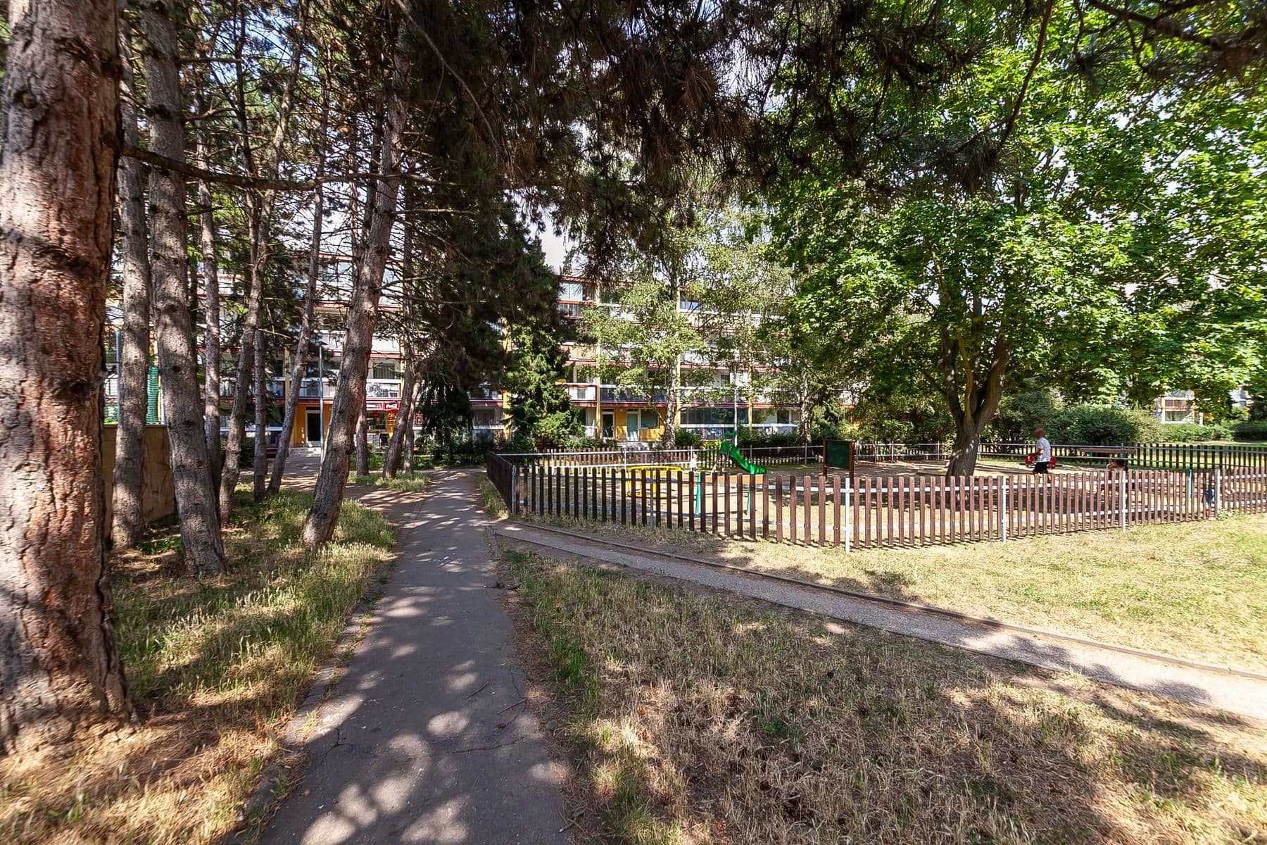 Prodej bytu 3+1 71 m², Kytlická, Praha, Praha Prodej bytu 3+1 71 m², Kytlická, Praha, Praha