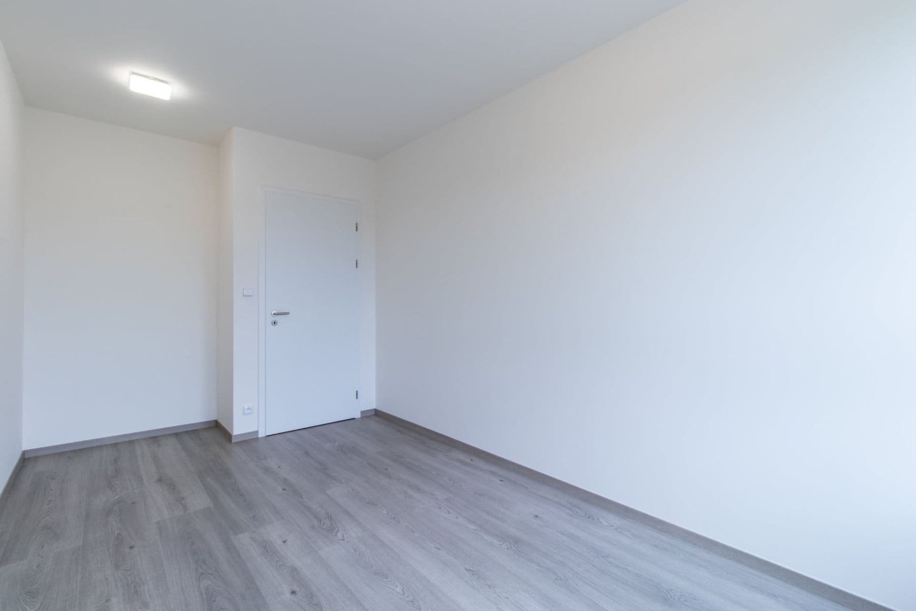 Pronájem bytu 2+kk 45 m², Pod Harfou, Praha, Praha Pronájem bytu 2+kk 45 m², Pod Harfou, Praha, Praha