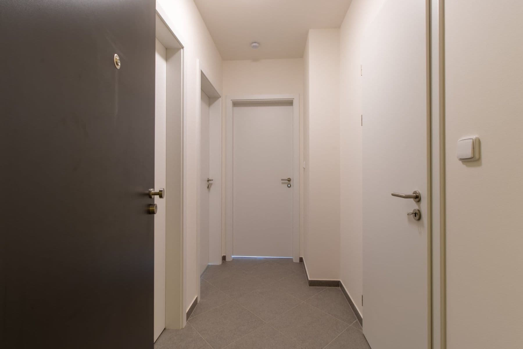 Pronájem bytu 2+kk 45 m², Pod Harfou, Praha, Praha Pronájem bytu 2+kk 45 m², Pod Harfou, Praha, Praha