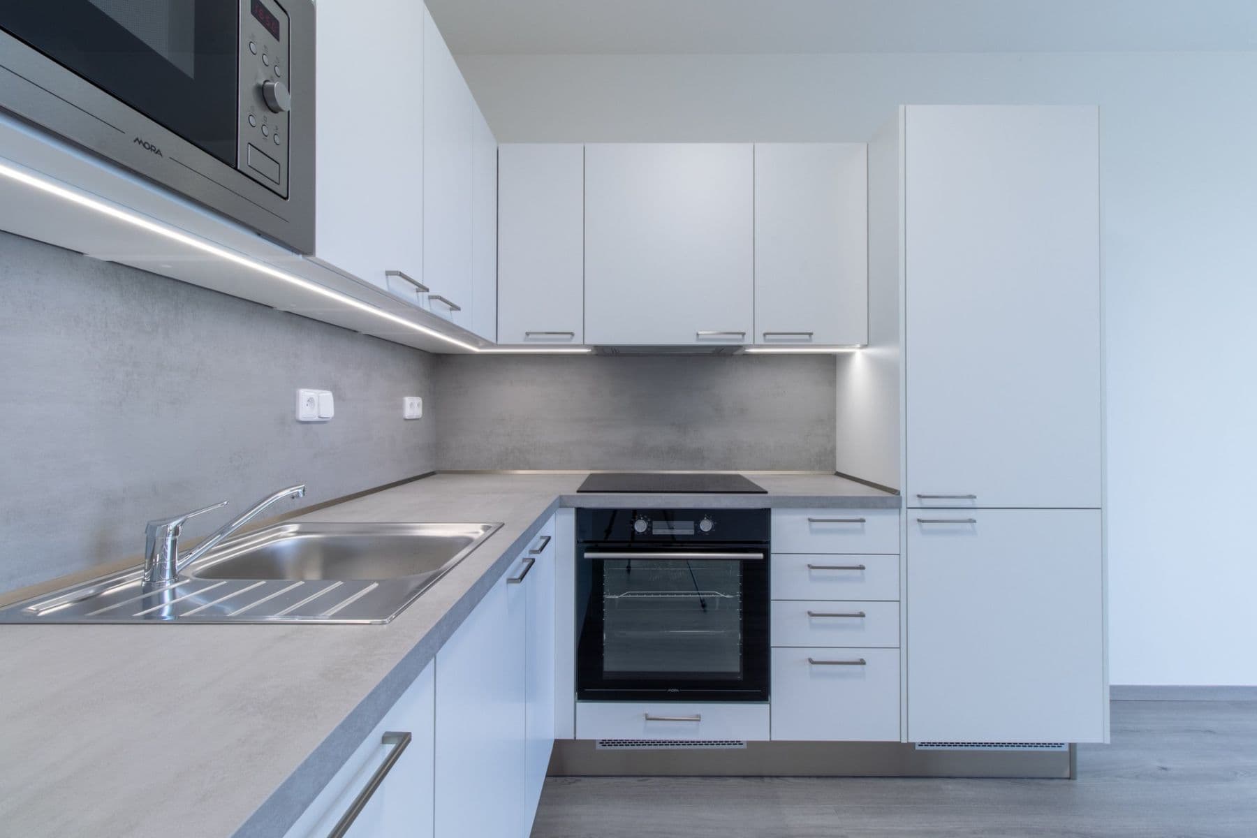 Pronájem bytu 2+kk 45 m², Pod Harfou, Praha, Praha Pronájem bytu 2+kk 45 m², Pod Harfou, Praha, Praha