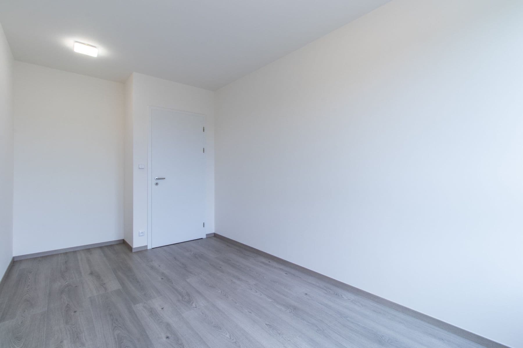 Pronájem bytu 2+kk 45 m², Pod Harfou, Praha, Praha Pronájem bytu 2+kk 45 m², Pod Harfou, Praha, Praha