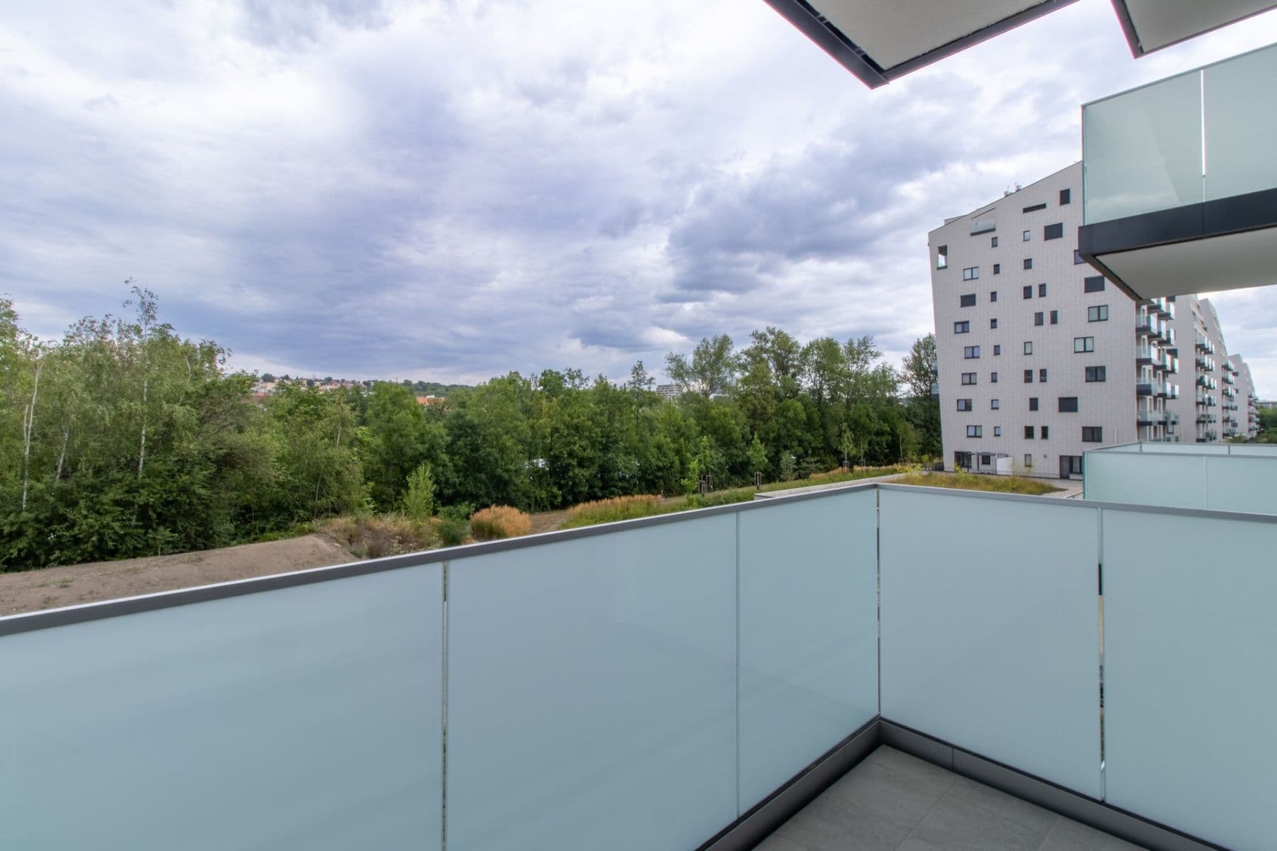 Pronájem bytu 2+kk 45 m², Pod Harfou, Praha, Praha Pronájem bytu 2+kk 45 m², Pod Harfou, Praha, Praha