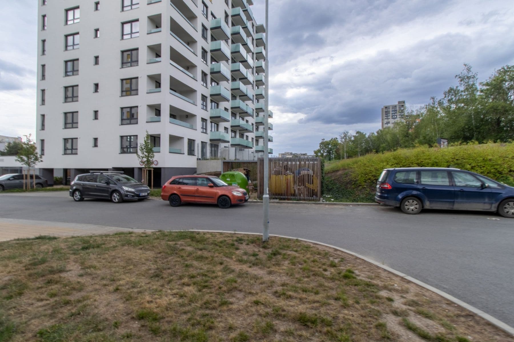 Pronájem bytu 2+kk 45 m², Pod Harfou, Praha, Praha Pronájem bytu 2+kk 45 m², Pod Harfou, Praha, Praha
