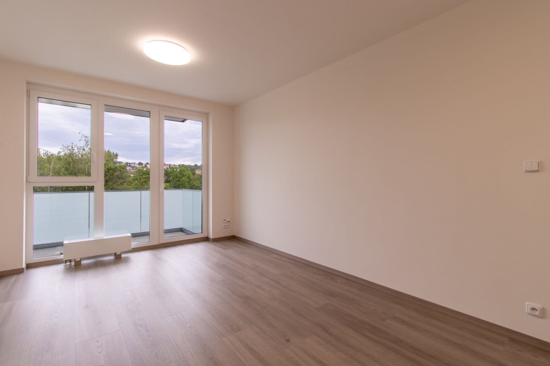 Pronájem bytu 2+kk 45 m², Pod Harfou, Praha, Praha Pronájem bytu 2+kk 45 m², Pod Harfou, Praha, Praha