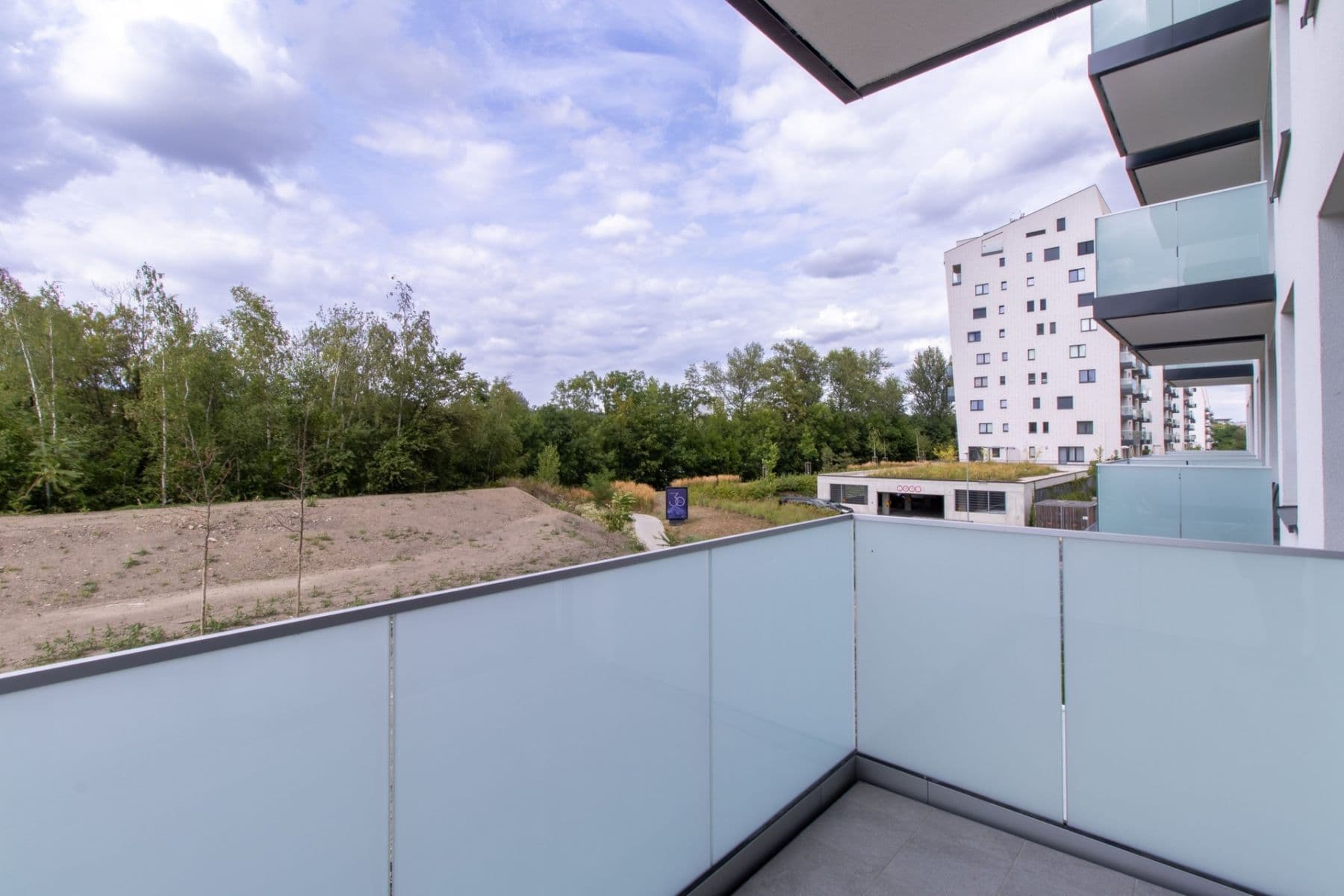 Pronájem bytu 2+kk 44 m², Pod Harfou, Praha, Praha Pronájem bytu 2+kk 44 m², Pod Harfou, Praha, Praha