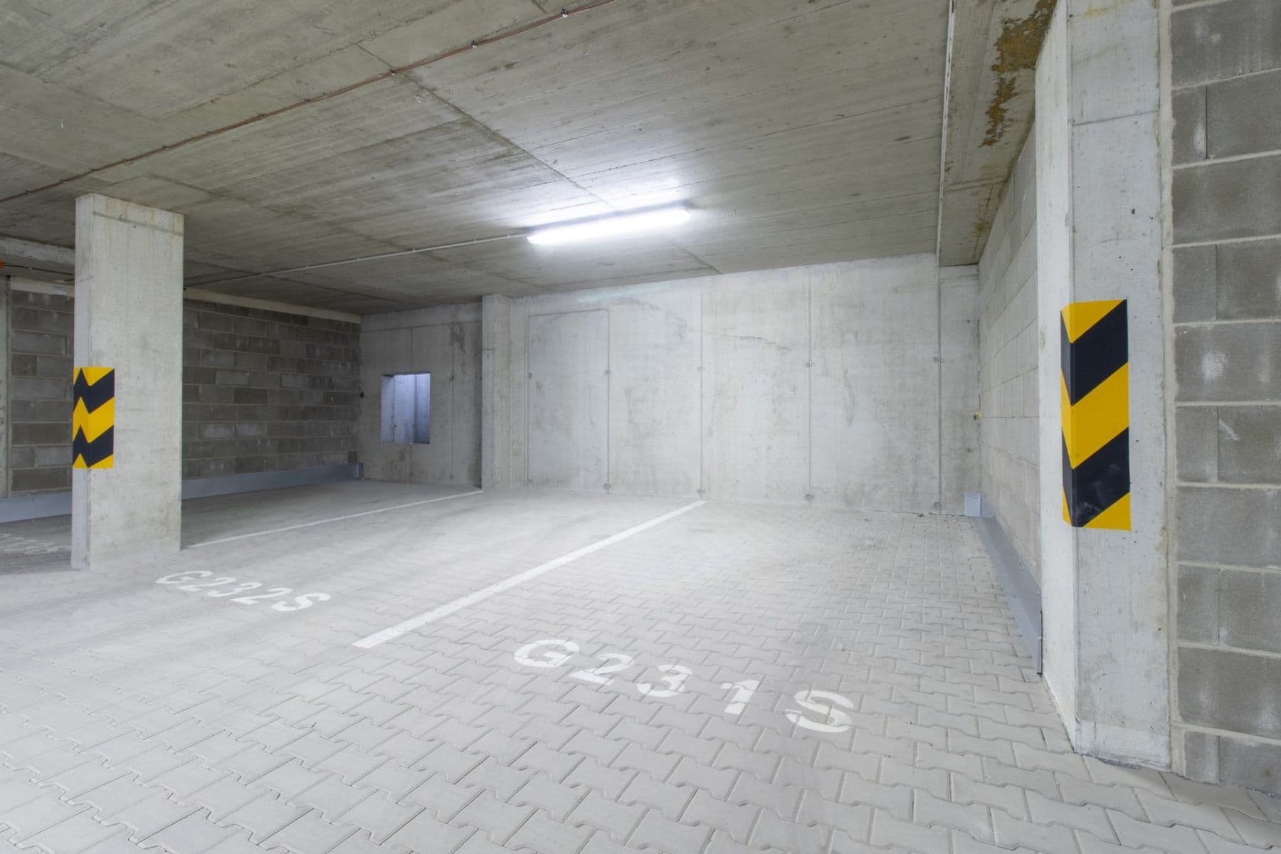 Pronájem bytu 2+kk 44 m², Pod Harfou, Praha, Praha Pronájem bytu 2+kk 44 m², Pod Harfou, Praha, Praha