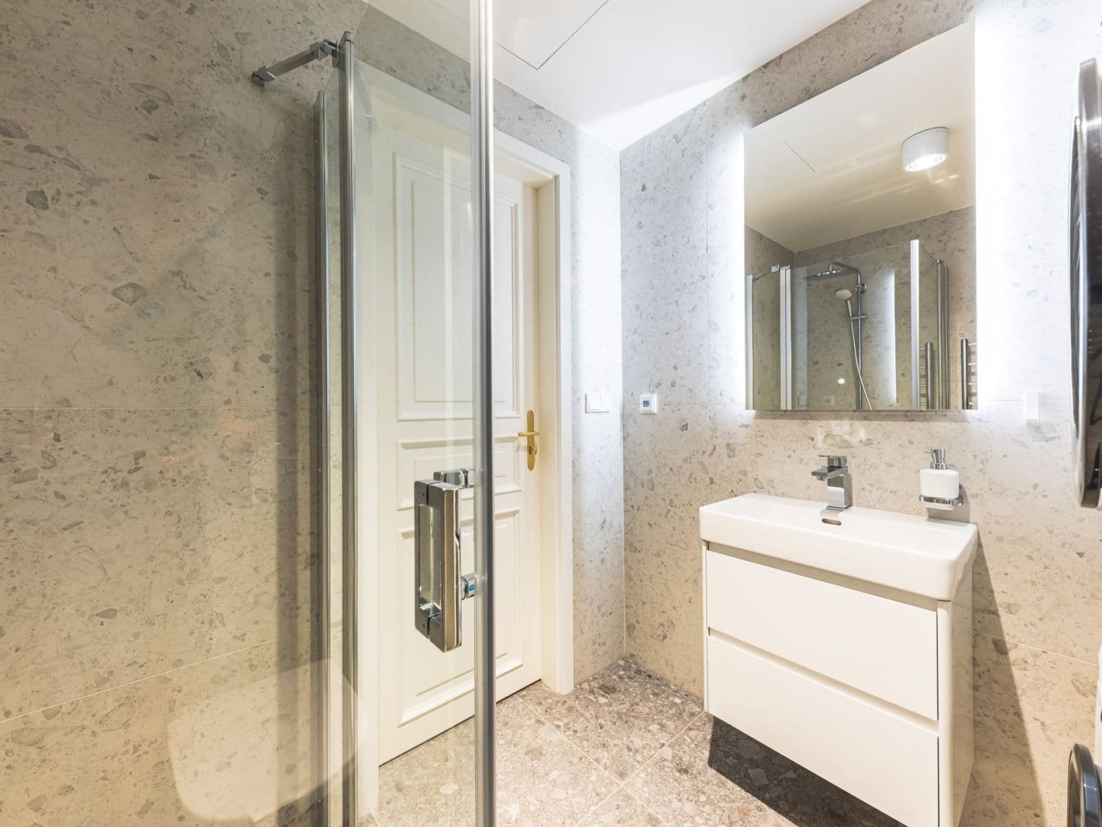 Pronájem bytu 1+kk 29 m², Sázavská, Praha, Praha Pronájem bytu 1+kk 29 m², Sázavská, Praha, Praha