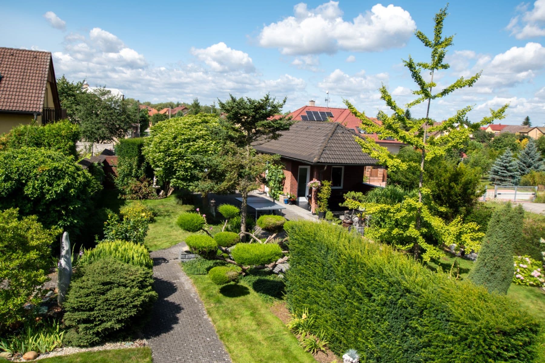Prodej domu 600 m², pozemek 1.680 m², Liliová, Tuklaty, Středočeský kraj Prodej domu 600 m², pozemek 1.680 m², Liliová, Tuklaty, Středočeský kraj