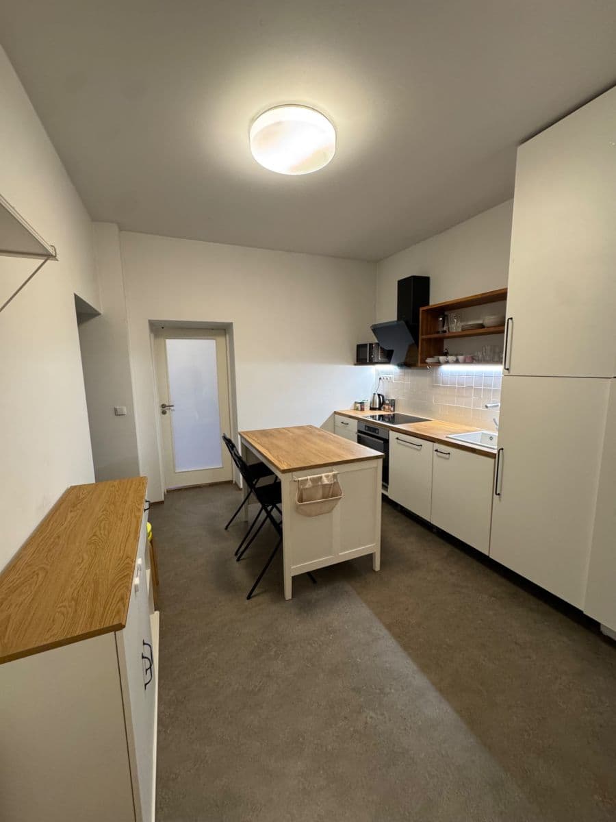Pronájem bytu 2+kk 50 m², Blatného, Brno, Jihomoravský kraj Pronájem bytu 2+kk 50 m², Blatného, Brno, Jihomoravský kraj