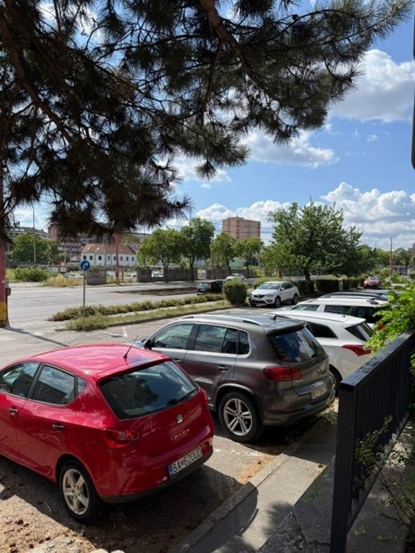 Pronájem bytu 3+1 64 m², Račianska, Nové Mesto, Bratislavský kraj Pronájem bytu 3+1 64 m², Račianska, Nové Mesto, Bratislavský kraj