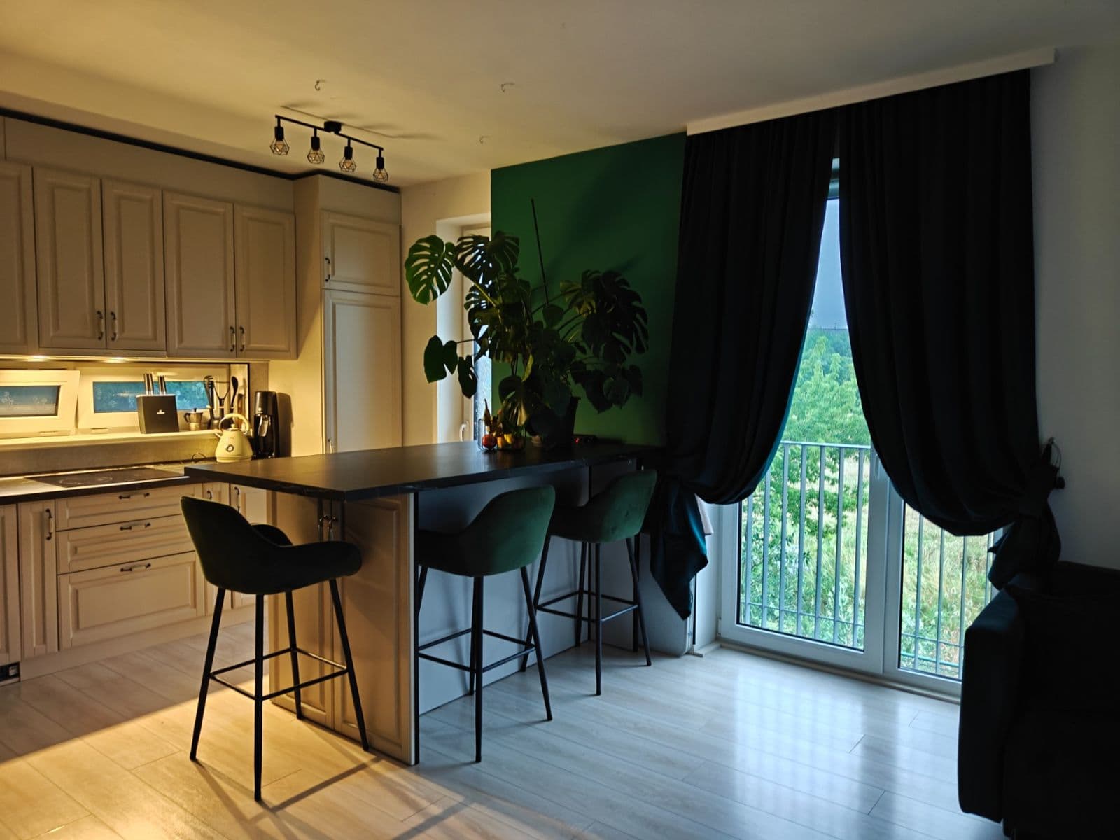 Pronájem bytu 3+kk 80 m², Pod Zahrady, Přezletice, Středočeský kraj Pronájem bytu 3+kk 80 m², Pod Zahrady, Přezletice, Středočeský kraj
