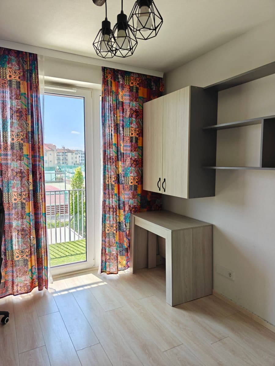 Pronájem bytu 3+kk 80 m², Pod Zahrady, Přezletice, Středočeský kraj Pronájem bytu 3+kk 80 m², Pod Zahrady, Přezletice, Středočeský kraj