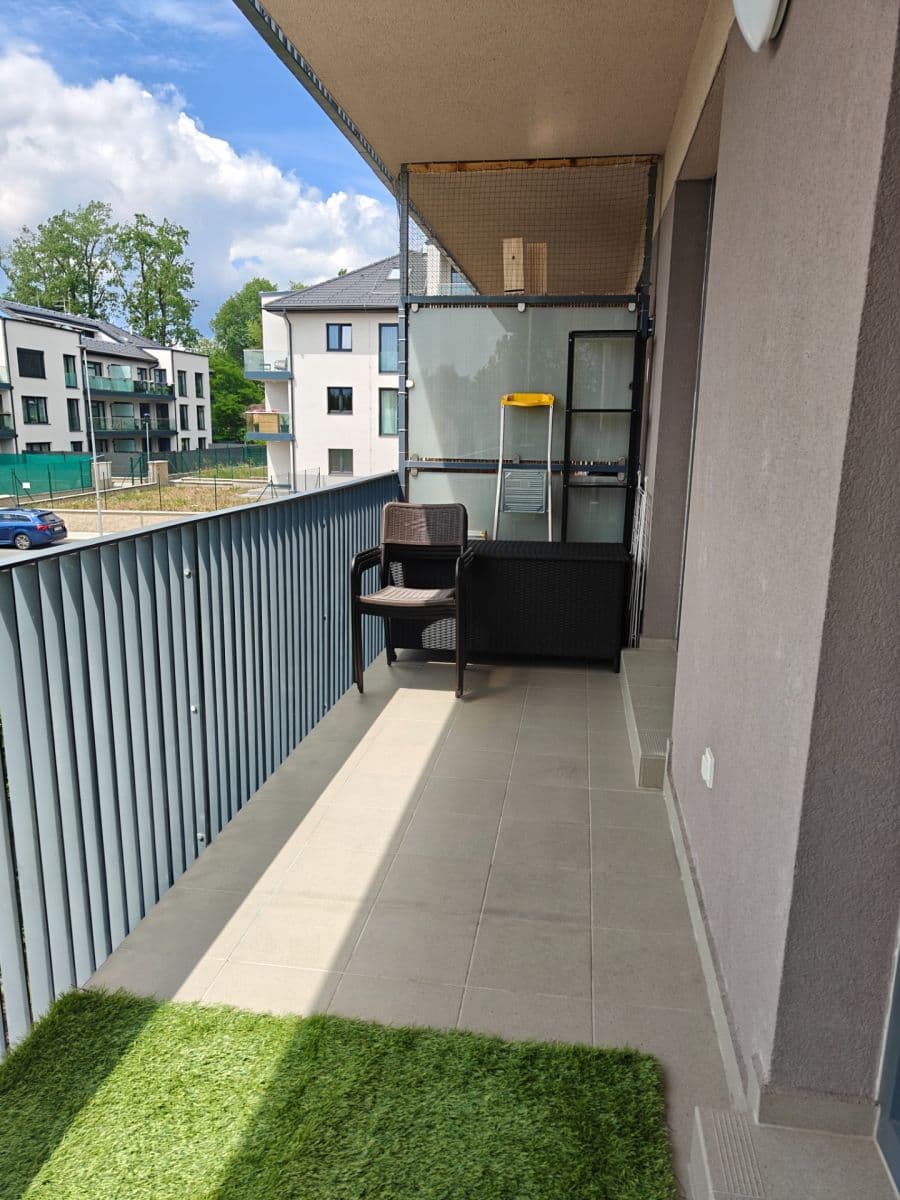 Pronájem bytu 3+kk 80 m², Pod Zahrady, Přezletice, Středočeský kraj Pronájem bytu 3+kk 80 m², Pod Zahrady, Přezletice, Středočeský kraj