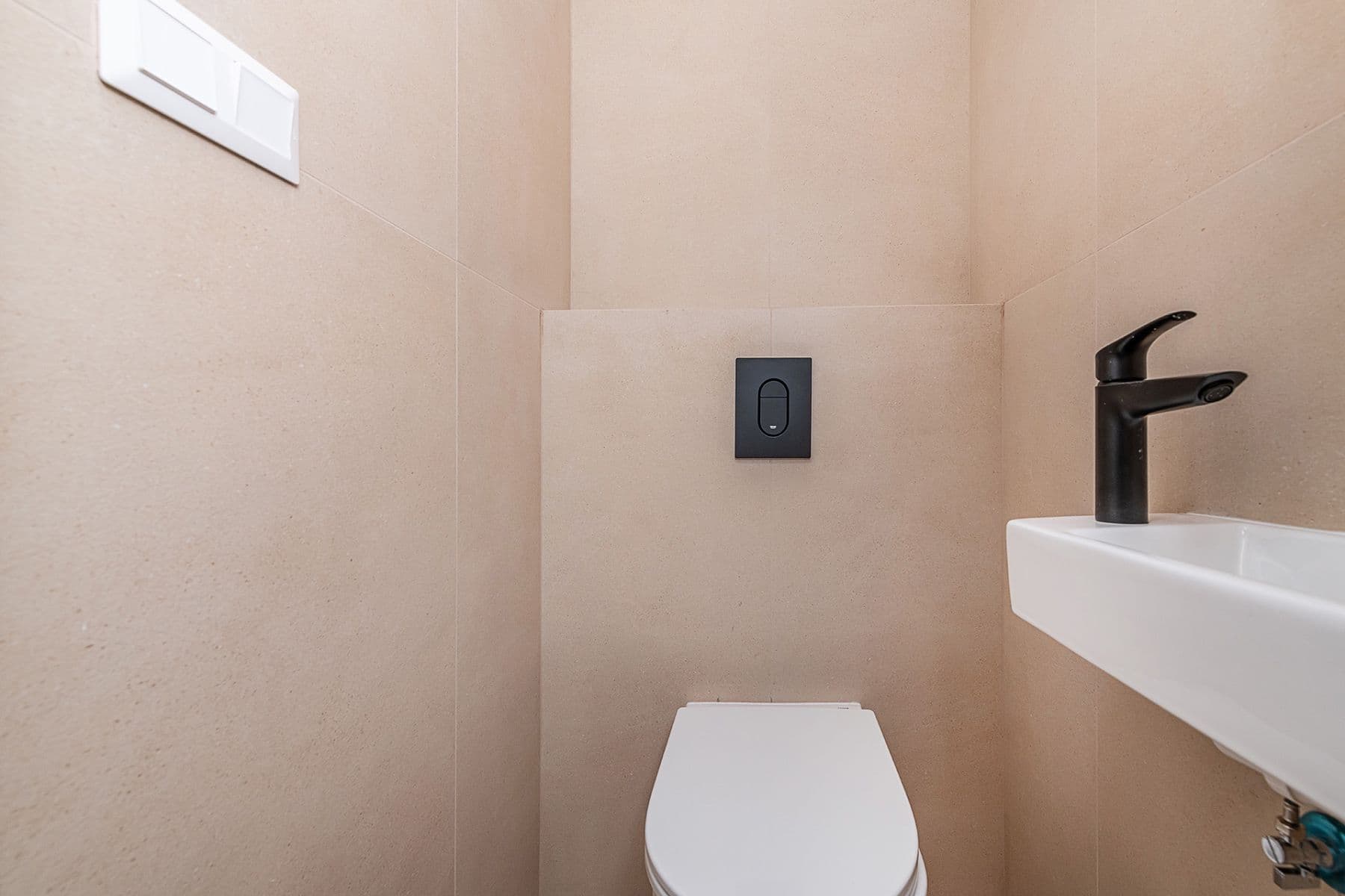 Prodej bytu 2+kk 51 m², Dělnická, Praha, Praha Prodej bytu 2+kk 51 m², Dělnická, Praha, Praha