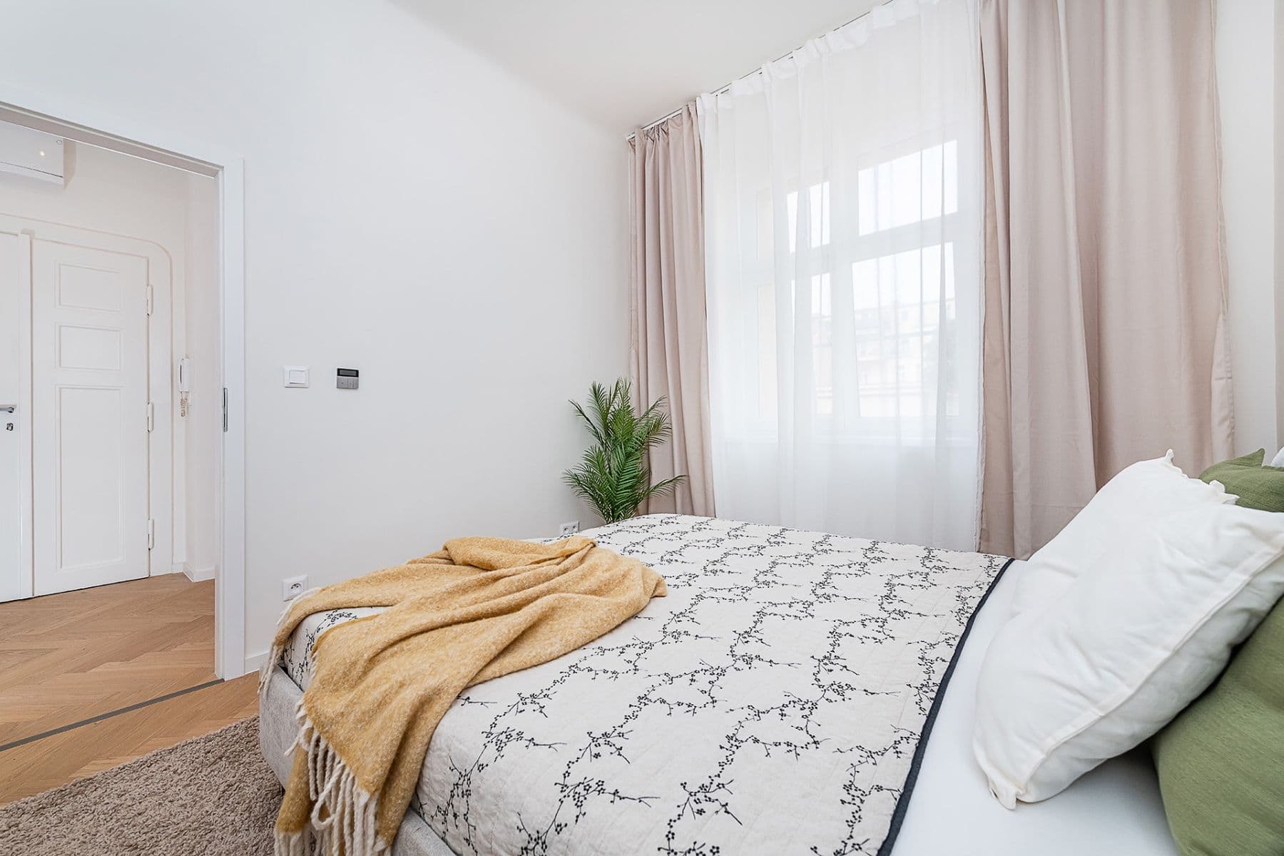 Prodej bytu 2+kk 51 m², Dělnická, Praha, Praha Prodej bytu 2+kk 51 m², Dělnická, Praha, Praha