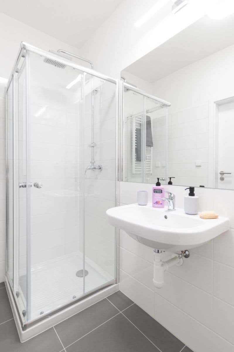 Prodej bytu 2+kk 55 m², Peroutkova, Praha, Praha Prodej bytu 2+kk 55 m², Peroutkova, Praha, Praha