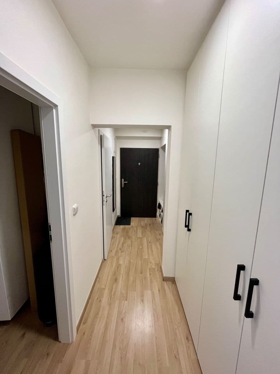 Prodej bytu 2+kk 55 m², Peroutkova, Praha, Praha Prodej bytu 2+kk 55 m², Peroutkova, Praha, Praha