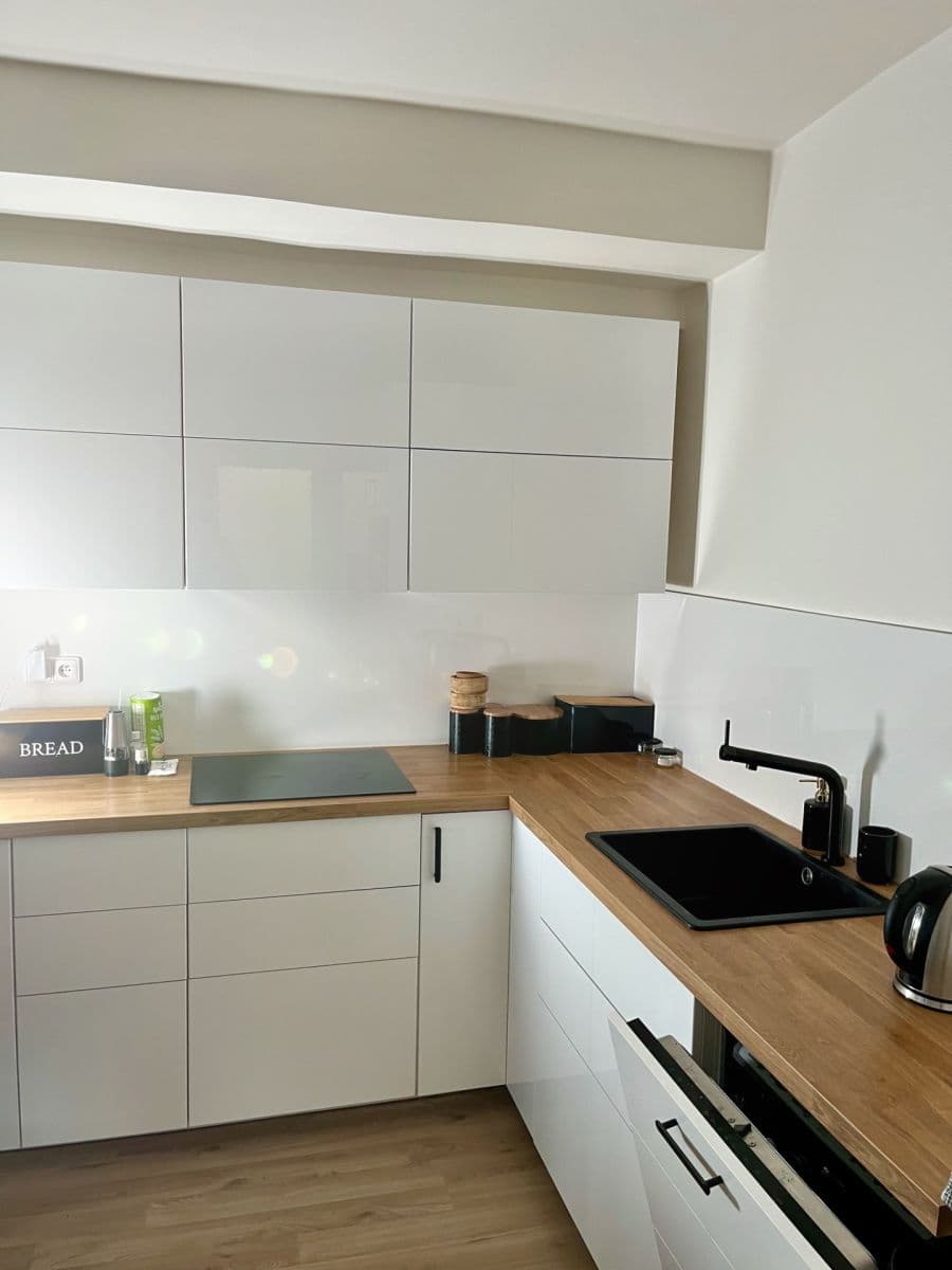 Prodej bytu 2+kk 55 m², Peroutkova, Praha, Praha Prodej bytu 2+kk 55 m², Peroutkova, Praha, Praha