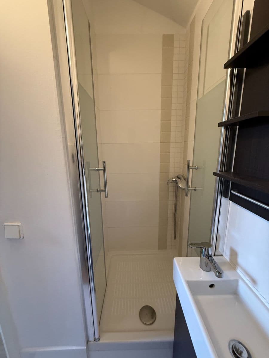 Pronájem bytu Garsoniéra 19 m², Francouzská, Praha, Praha Pronájem bytu Garsoniéra 19 m², Francouzská, Praha, Praha